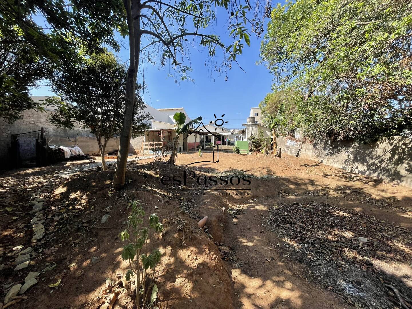 Casa à venda com 3 quartos, 910m² - Foto 5