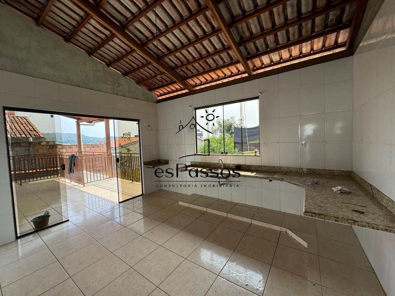 Casa à venda com 3 quartos, 360m² - Foto 13