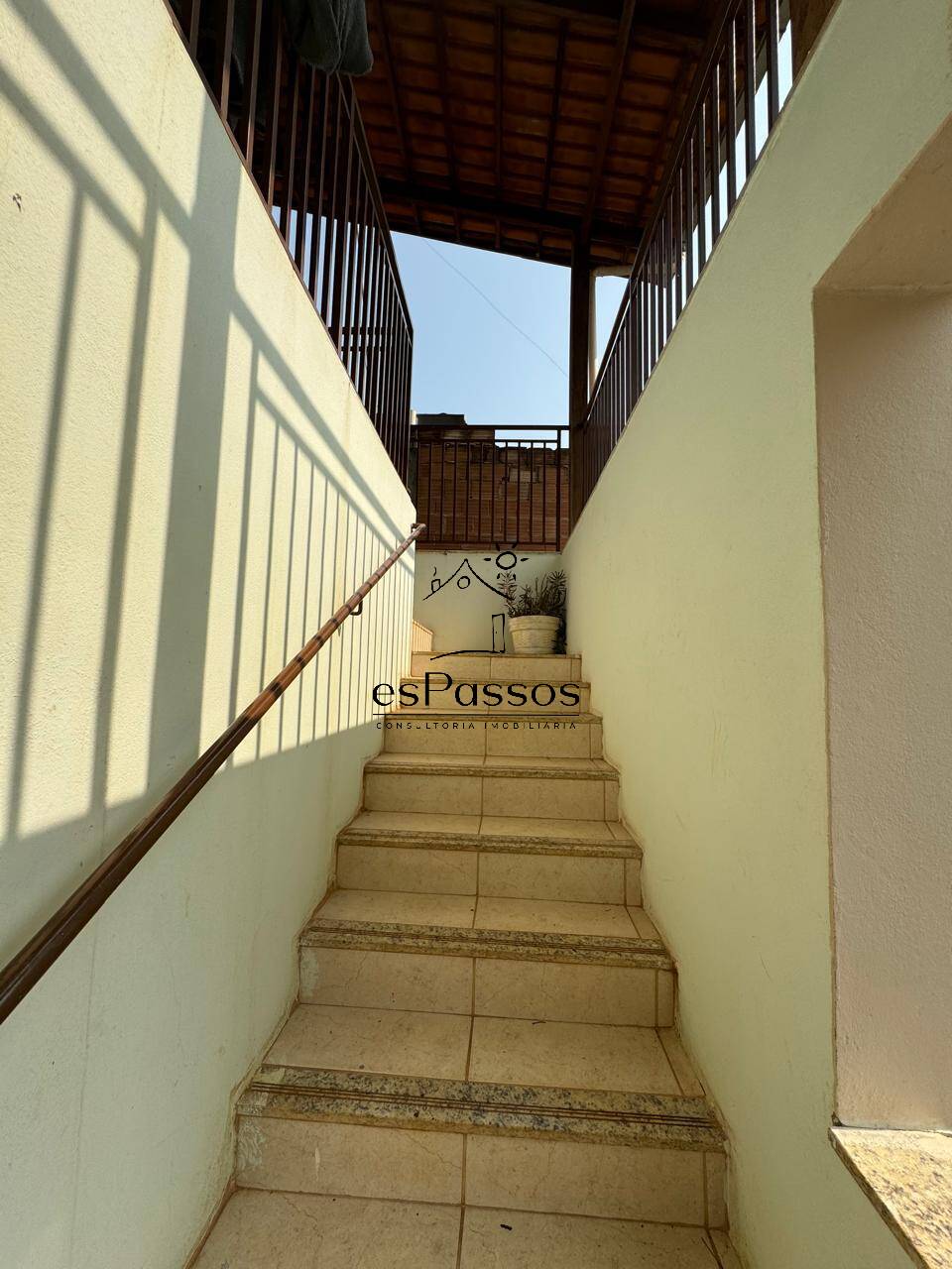 Casa à venda com 3 quartos, 360m² - Foto 20