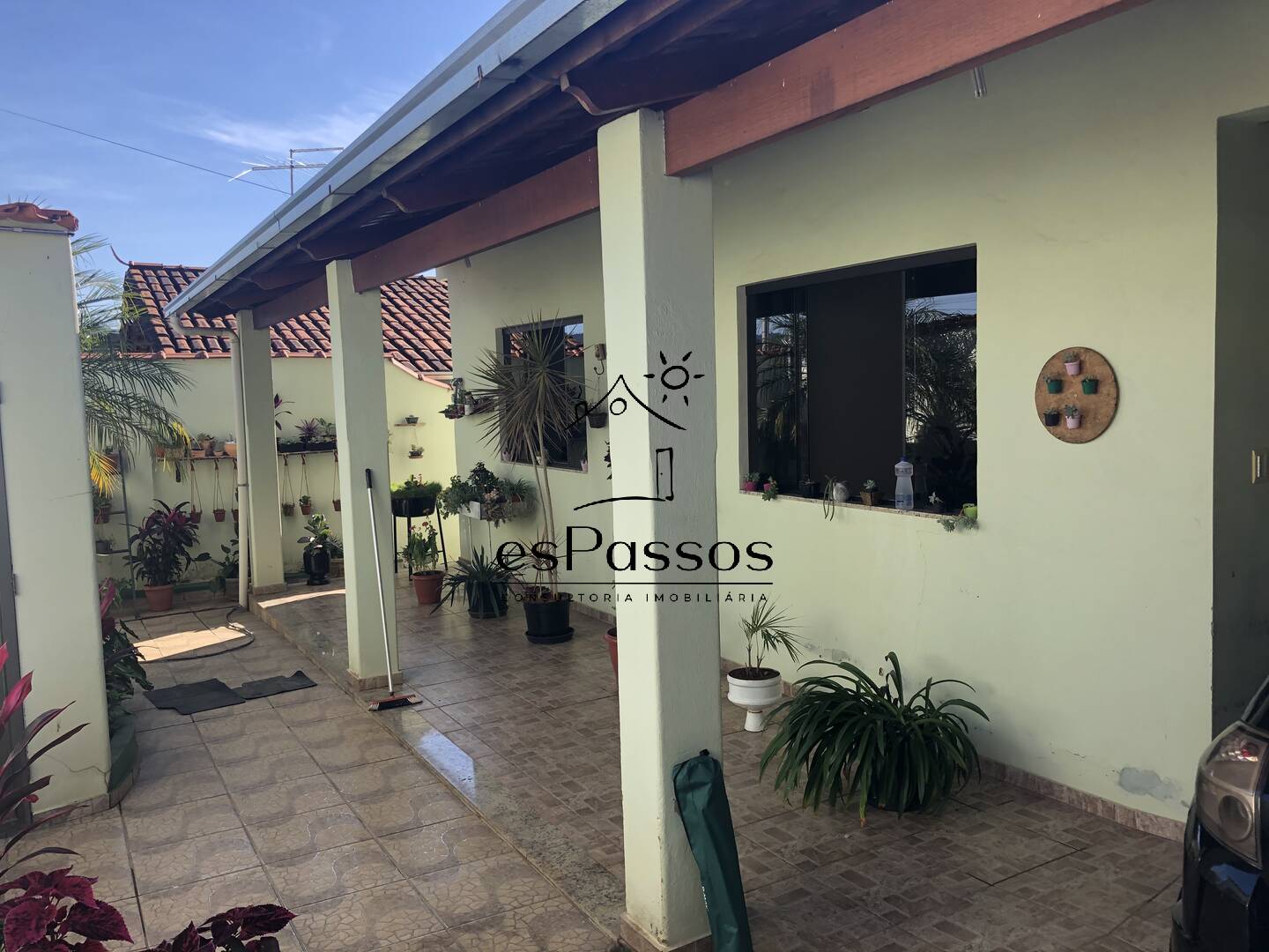 Casa à venda com 3 quartos, 360m² - Foto 2