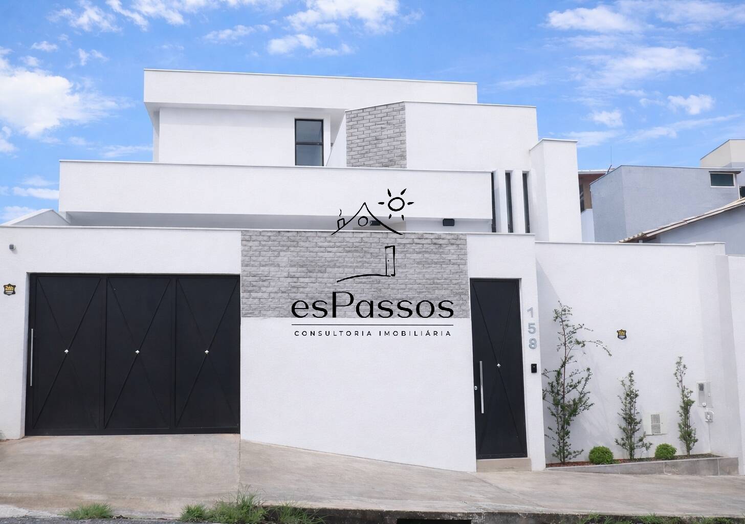 Casa, 4 quartos, 249 m² - Foto 1