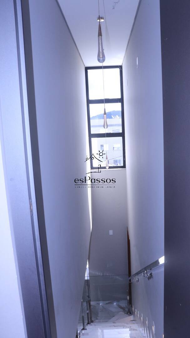 Casa, 4 quartos, 249 m² - Foto 28